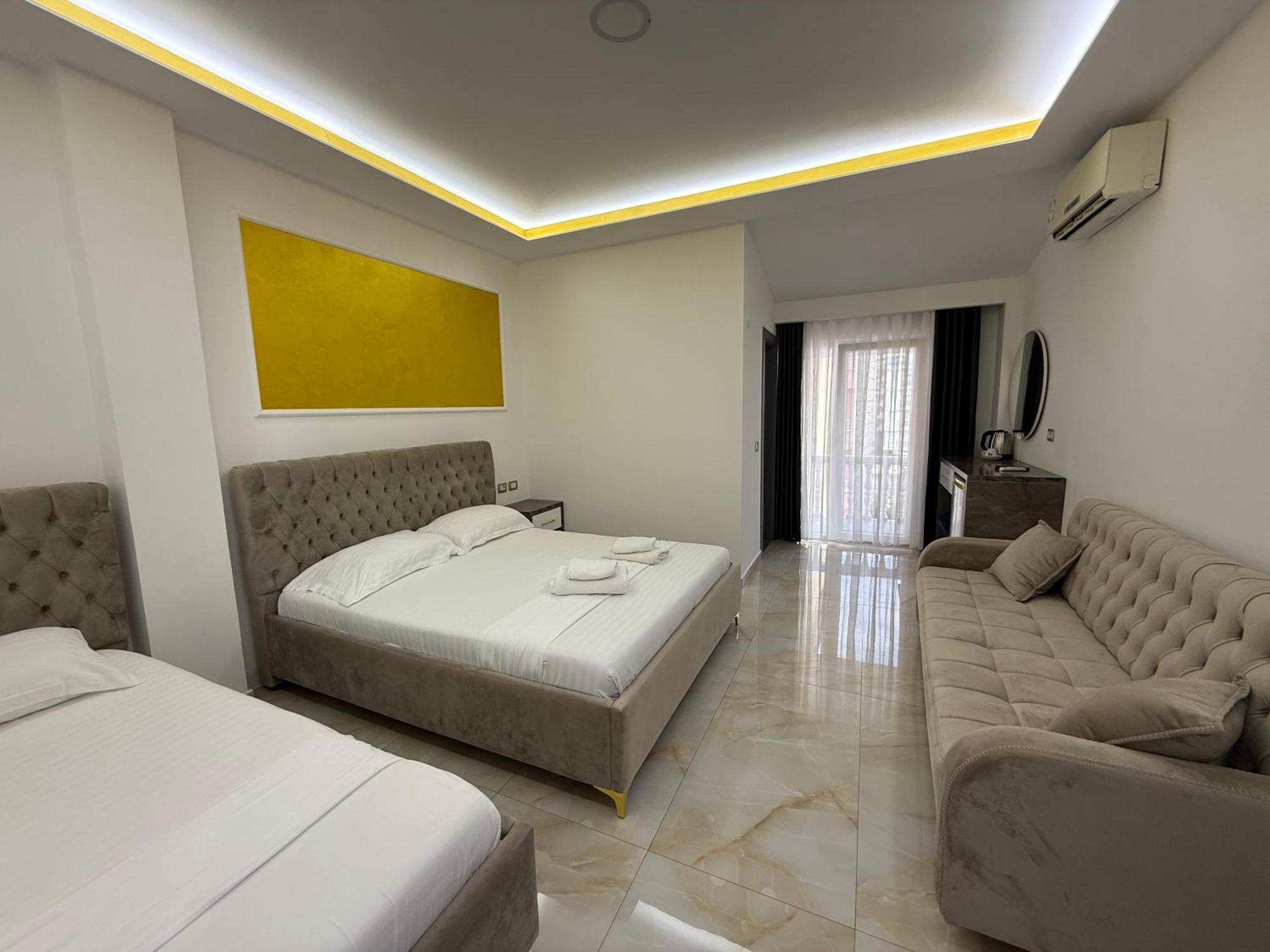 Hotel Leodori 1 Shëngjin Dış mekan fotoğraf